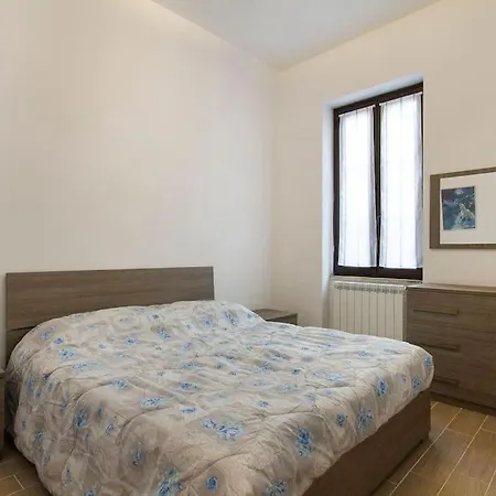 Vakantiehuis Bilocale Comodo Per Milano Fiera E Centro *